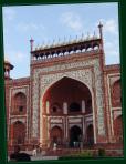(13/32): Brama wejciowa do Taj Mahal
